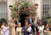 Đám cưới kín đáo của chắt gái nhà tỷ phú dầu mỏ Getty tại London