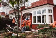 Nhà cửa London nứt toác, sụt lún sau các đợt nắng nóng