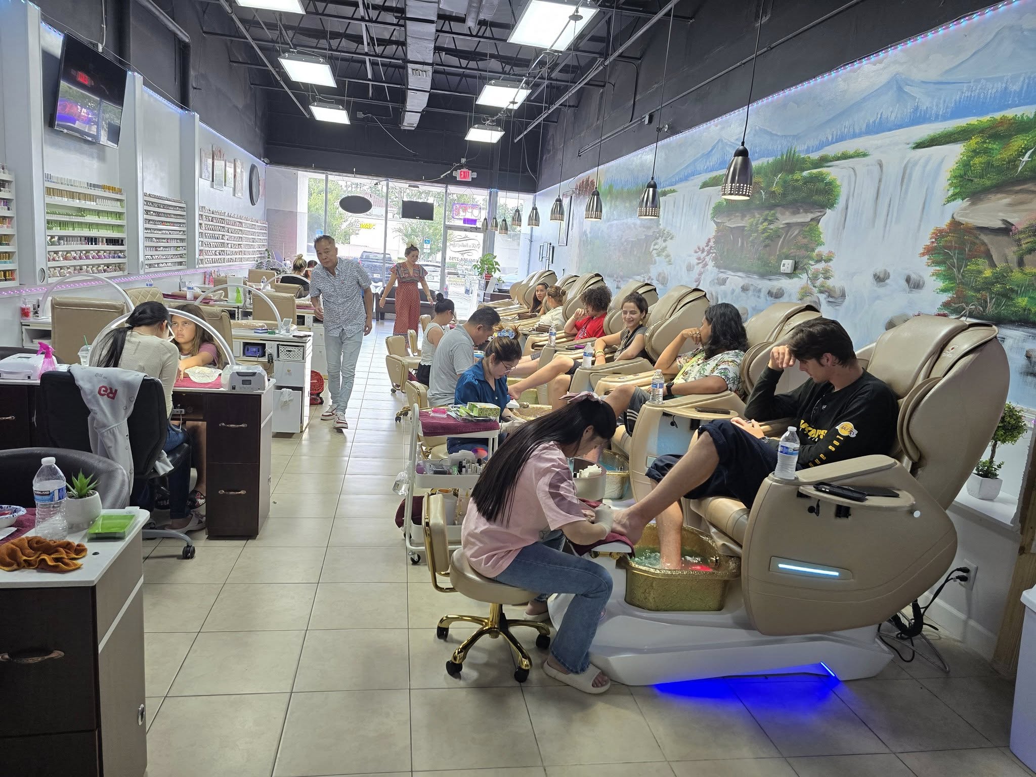 canh bao tiem nail