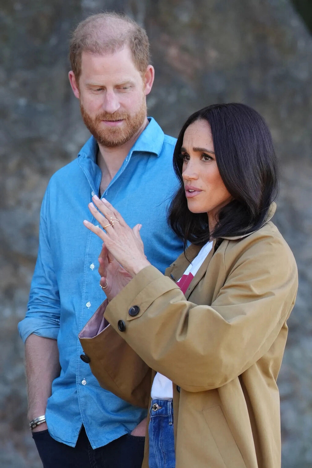 meghan dua con di hoc