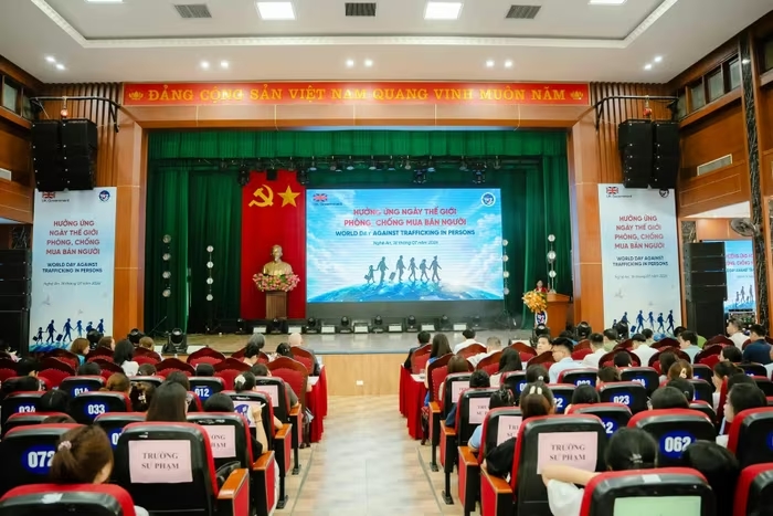 vietnam anh phong chong mua ban nguoi